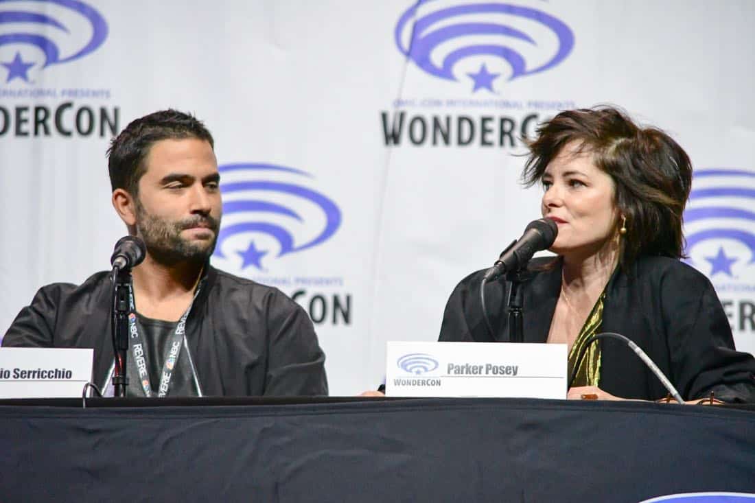 Lost In Space Netflix WonderCon 2018 Cast 35