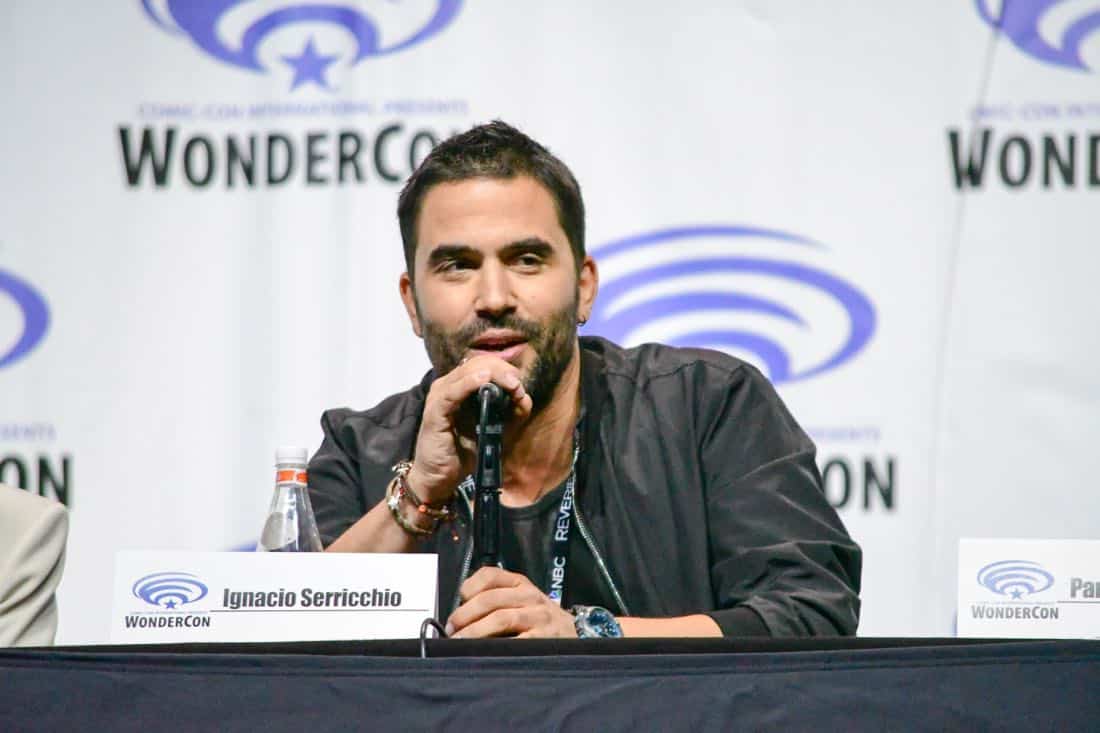 Lost In Space Netflix WonderCon 2018 Cast 27