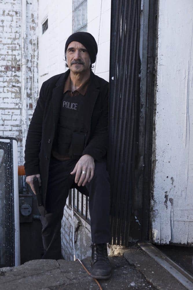 CHICAGO P.D. -- "Saved" Episode 520 -- Pictured: Elias Koteas as Alvin Olinsky -- (Photo by: Adrian Burrows/NBC) CHICAGO P.D. -- "Saved" Episode 520 -- Pictured: Elias Koteas as Alvin Olinsky -- (Photo by: Adrian Burrows/NBC)
