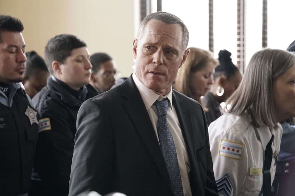 Chicago PD Episode 21 Season 5 Allegiance 15