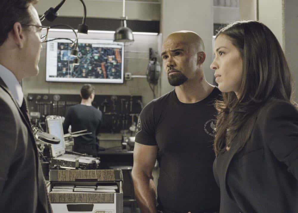 SWAT Episode 20 Season 1 Vendetta 14