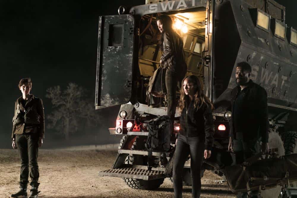 Fear The Walking Dead Episode 4 Season 4 Buried 18