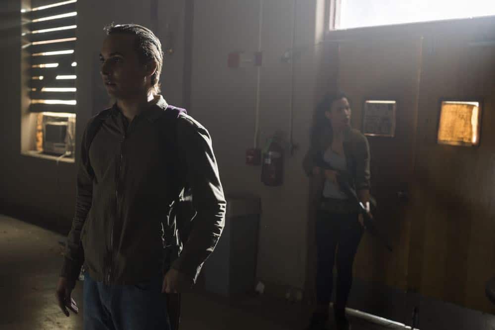 Fear The Walking Dead Episode 4 Season 4 Buried 08