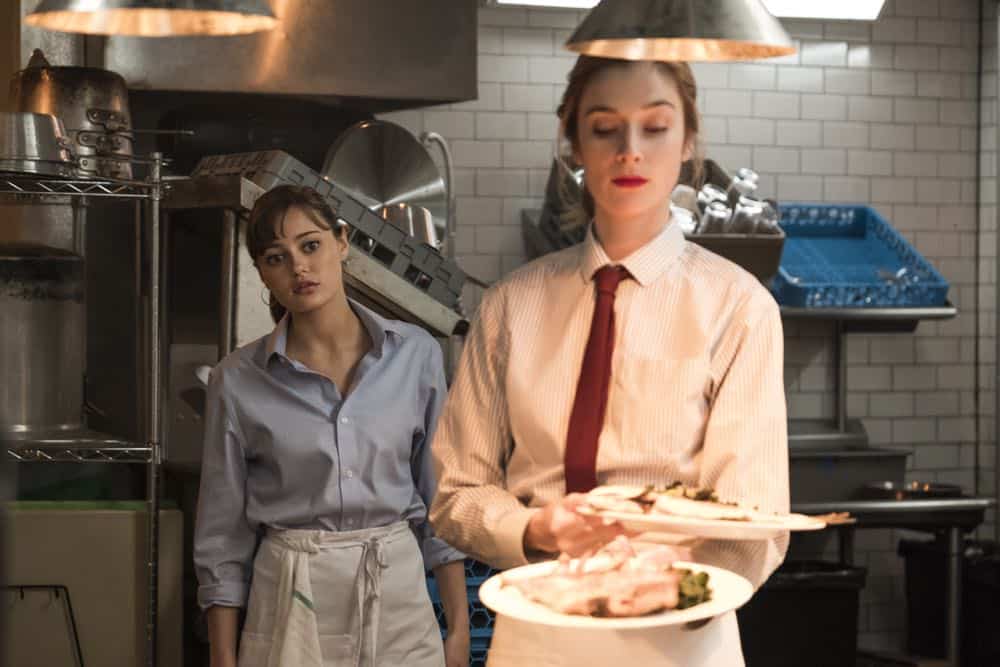 Ella Purnell (Tess), Caitlin FitzGerald (Simone) - Sweetbitter Season One