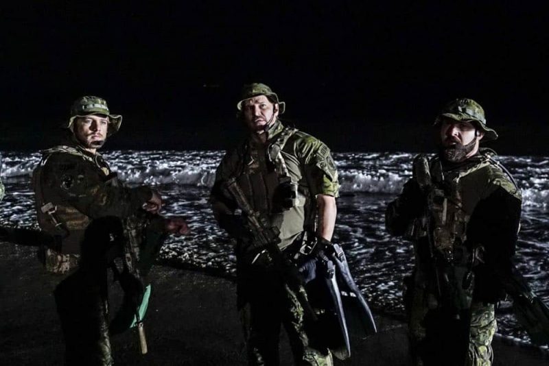 SEAL TEAM Season 2 Episode 1 Photos Fracture | Seat42F