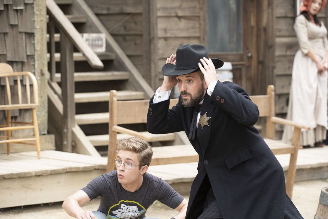 THE GOLDBERGS Season 7 Episode 1 Photos Vacation Seat42F