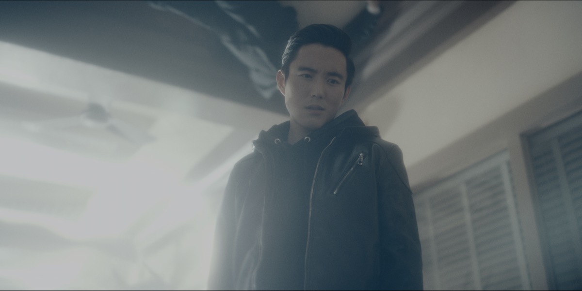THE UMBRELLA ACADEMY JUSTIN H. MIN as BEN HARGREEVES in THE UMBRELLA ACADEMY Cr. COURTESY OF NETFLIX/NETFLIX © 2020 THE UMBRELLA ACADEMY JUSTIN H. MIN as BEN HARGREEVES in THE UMBRELLA ACADEMY Cr. COURTESY OF NETFLIX/NETFLIX © 2020