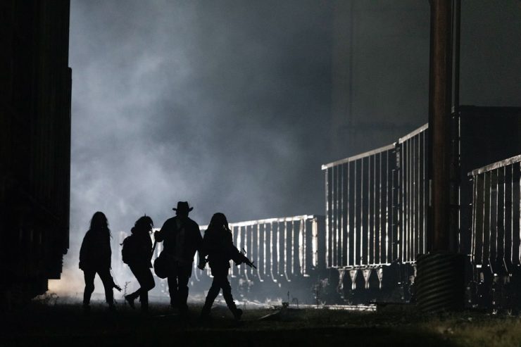 THE WALKING DEAD Season 10 Episode 16 Photos A Certain ...