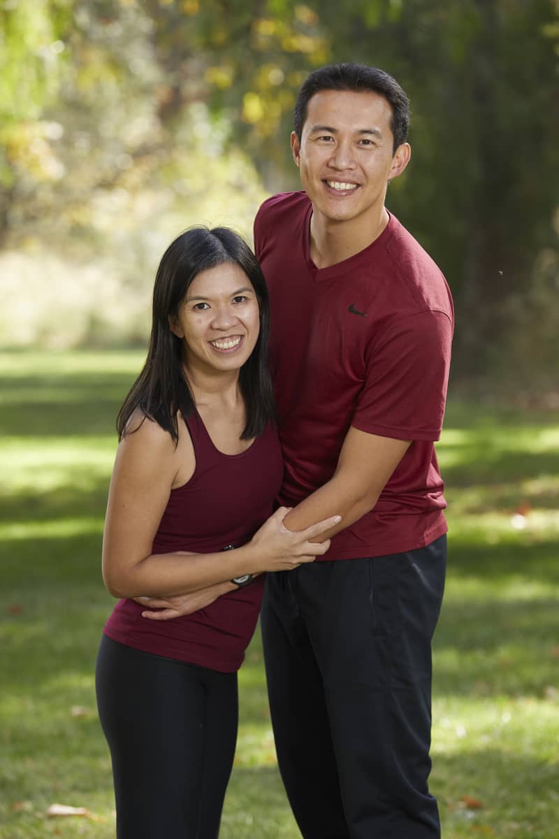 Married parents from Houston, Texas, Hung Nguyen (L) and Chee Lee (R) compete on the 32nd season of THE AMAZING RACE which will premiere on Wednesday, October 14 (9:00-10:00 PM, ET/PT). Photo: Sonja Flemming/CBS ©2018 CBS Broadcasting, Inc. All Rights Reserved Married parents from Houston, Texas, Hung Nguyen (L) and Chee Lee (R) compete on the 32nd season of THE AMAZING RACE which will premiere on Wednesday, October 14 (9:00-10:00 PM, ET/PT). Photo: Sonja Flemming/CBS ©2018 CBS Broadcasting, Inc. All Rights Reserved