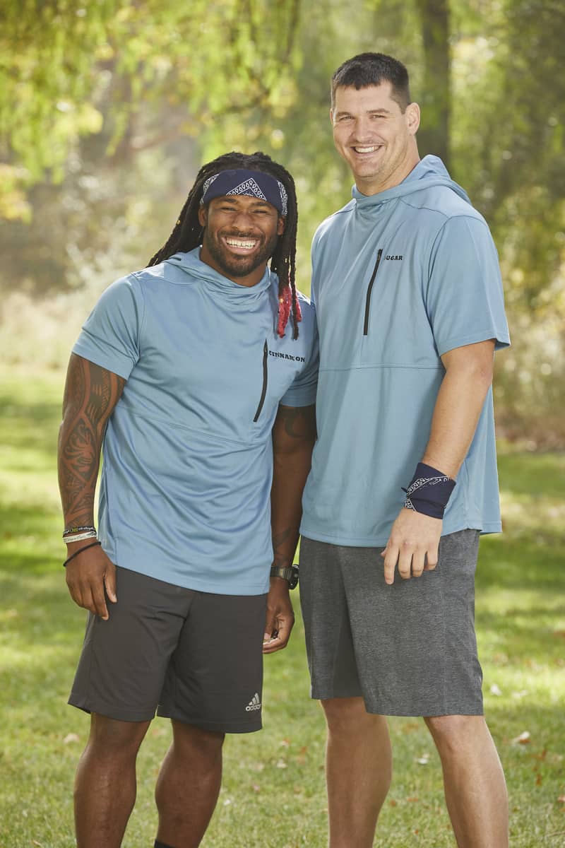 Former NFL stars DeAngelo Williams (L) and Gary Barnidge (R) compete on the 32nd season of THE AMAZING RACE which will premiere on Wednesday, October 14 (9:00-10:00 PM, ET/PT). Photo: Sonja Flemming/CBS ©2018 CBS Broadcasting, Inc. All Rights Reserved Former NFL stars DeAngelo Williams (L) and Gary Barnidge (R) compete on the 32nd season of THE AMAZING RACE which will premiere on Wednesday, October 14 (9:00-10:00 PM, ET/PT). Photo: Sonja Flemming/CBS ©2018 CBS Broadcasting, Inc. All Rights Reserved