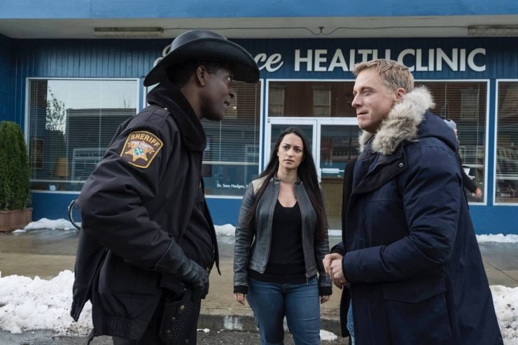 TV Review : RESIDENT ALIEN | Seat42F