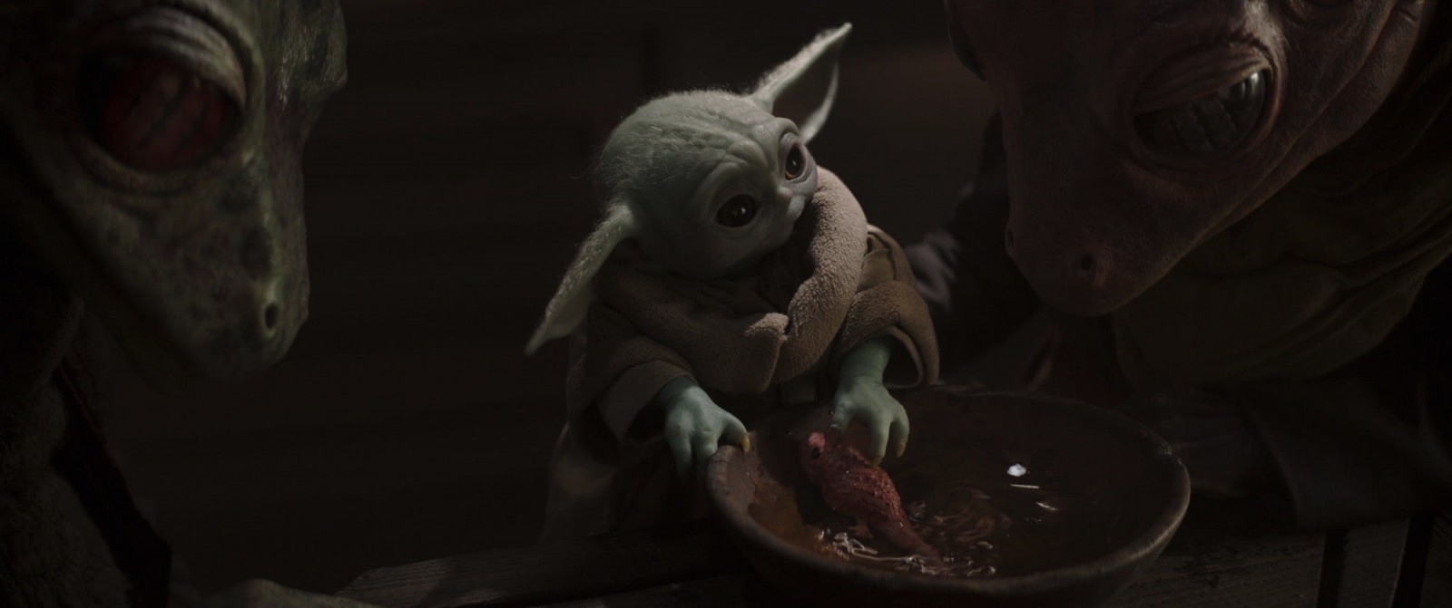 The Child in Lucasfilm's THE MANDALORIAN, season two, exclusively on Disney+. © 2020 Lucasfilm Ltd. & ™. All Rights Reserved.