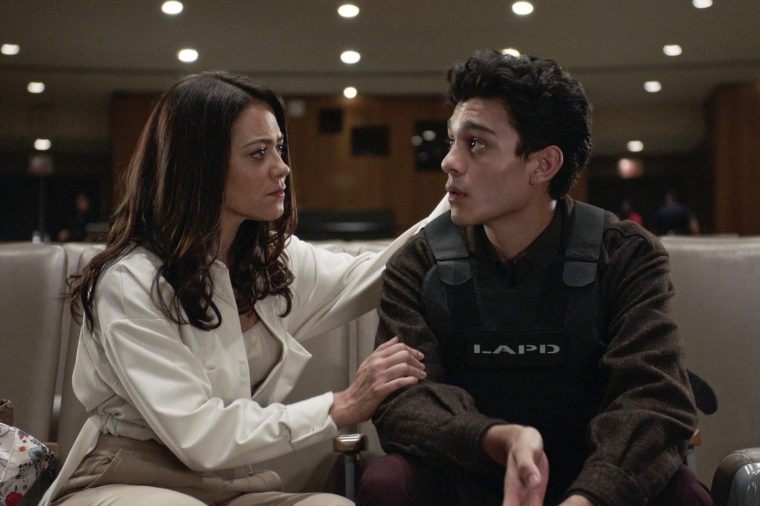 THE ROOKIE Season 3 Episode 3 Photos La Fiera Seat42F
