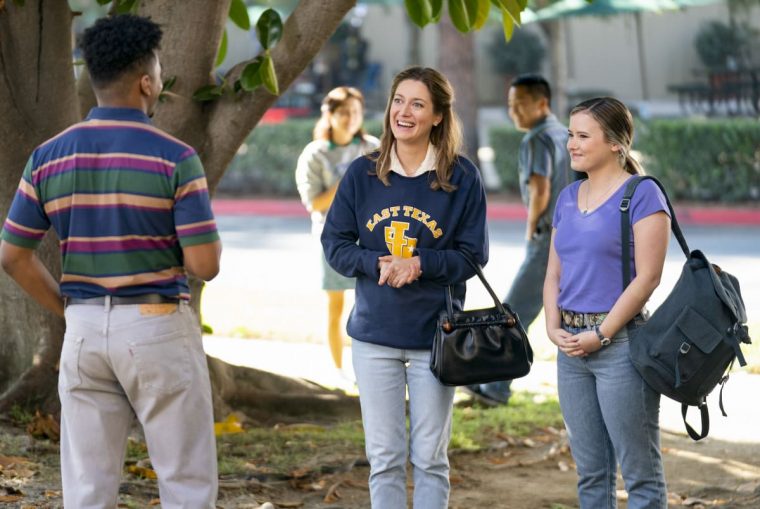 YOUNG SHELDON Season 4 Episode 6 Photos Freshman Orientation And The Inventor Of The Zipper