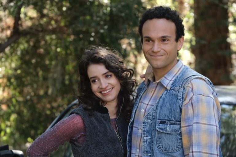 THE GOLDBERGS Season 8 Episode 16 Photos Couple Off Seat42F