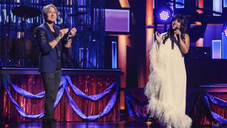(2) tickets to cma awards show on wednesday, november 9th; Winners Announced For The 56th Academy Of Country Music Awards | Seat42F