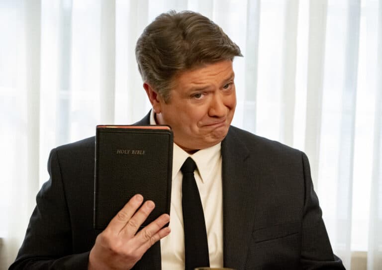 YOUNG SHELDON Season 4 Episode 17 Photos A Black Hole Seat42F