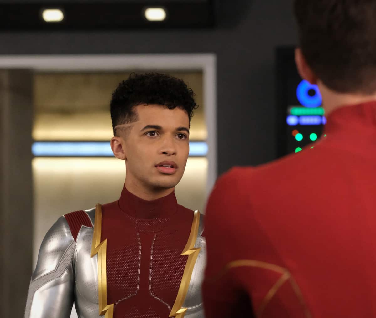 THE FLASH Season 7 Episode 17 Photos Heart Of The Matter Part 1 9 FLA717a 0019r2