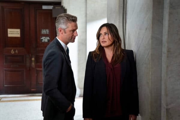 LAW AND ORDER SVU Season 23 Episode 1 Photos And The Empire Strikes - When Does Svu Season 23 Start Uk