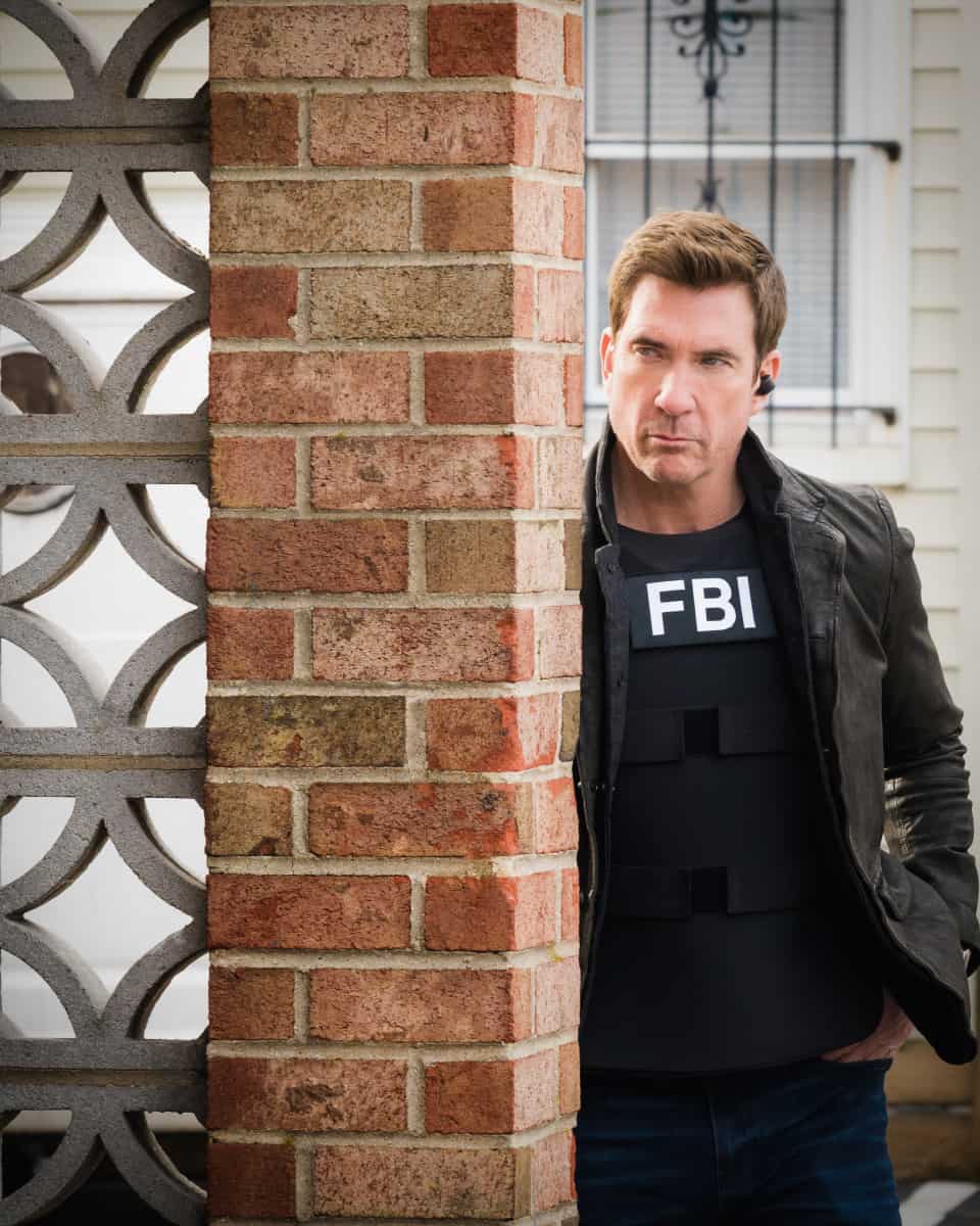 FBI MOST WANTED Season 3 Episode 17 “Covenant” – The team’s new leader, charming but formidable Special Agent Remy Scott (Dylan McDermott), takes charge as they investigate a series of homicides tied to a forbidden love between a young teen and her older boyfriend, on the CBS Original series FBI: MOST WANTED, Tuesday, April 12 (10:00-11:00 PM, ET/PT) on the CBS Television Network, and available to stream live and on demand on Paramount+. Pictured: Dylan McDermott as Supervisory Special Agent Remy Scott. Photo: Mark Schäfer/CBS ©2022 CBS Broadcasting, Inc. All Rights Reserved.