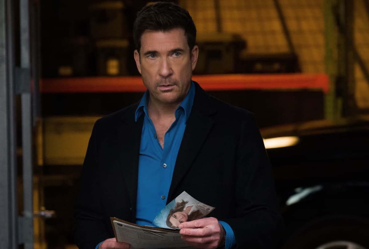 FBI MOST WANTED Season 3 Episode 17 “Covenant” – The team’s new leader, charming but formidable Special Agent Remy Scott (Dylan McDermott), takes charge as they investigate a series of homicides tied to a forbidden love between a young teen and her older boyfriend, on the CBS Original series FBI: MOST WANTED, Tuesday, April 12 (10:00-11:00 PM, ET/PT) on the CBS Television Network, and available to stream live and on demand on Paramount+. Pictured: Dylan McDermott as Supervisory Special Agent Remy Scott. Photo: Mark Schäfer/CBS ©2022 CBS Broadcasting, Inc. All Rights Reserved.