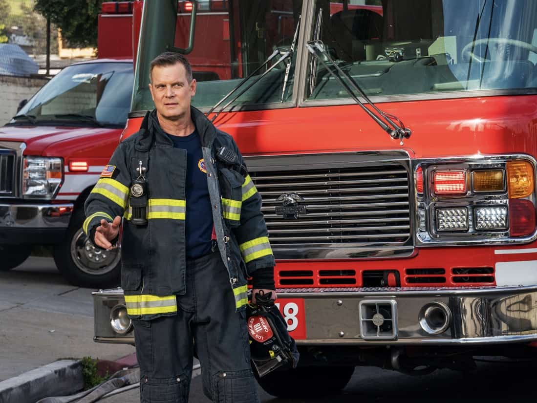 911 Season 5 Episode 16 Photos May Day 4 911 Season 5 Episode 16: Peter Krause in the “May Day” episode of 9-1-1 airing Monday, May 2 (8:00-9:00 PM ET/PT) on FOX. CR: Jack Zeman/ FOX. © 2022 FOX MEDIA LLC. CR: FOX.