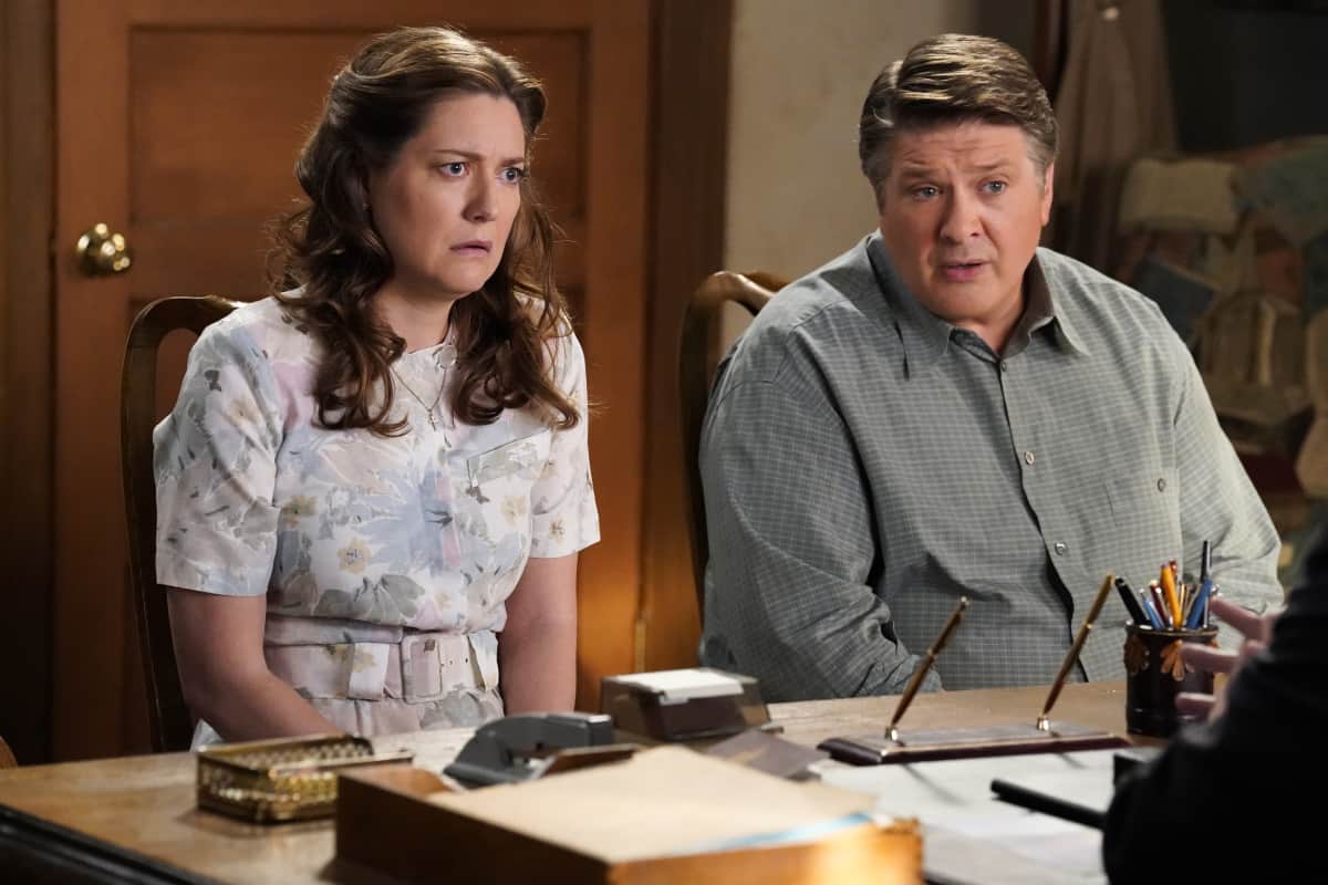 YOUNG SHELDON Season 5 Episode 21 “White Trash, Holy Rollers and Punching People” – As the church congregation gossips about Georgie, Missy stands up for her brother, and Sheldon is distracted by the family drama, on YOUNG SHELDON, Thursday, May 12 (8:00-8:31 PM, ET/PT) on the CBS Television Network, and available to stream live and on demand on Paramount+. Pictured (L-R): Zoe Perry as Mary and Lance Barber as George Sr.. Photo Credit: Robert Voets/ 2022 Warner Bros. Entertainment Inc.  All Rights Reserved.