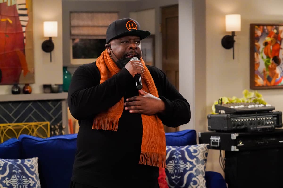 “Welcome to the Dream Girls” – When Tina reunites with her former girl group after decades apart, old issues are reignited, threatening to derail the trio’s big performance, on the CBS Original series THE NEIGHBORHOOD, Monday, May 16 (8:00-8:30 PM, ET/PT) on the CBS Television Network, and available to stream live and on demand on Paramount+. Series star and executive producer Cedric the Entertainer directed the episode. Pictured: Cedric the Entertainer as Calvin Butler.  Photo: Monty Brinton/CBS ©2022 CBS Broadcasting, Inc. All Rights Reserved.