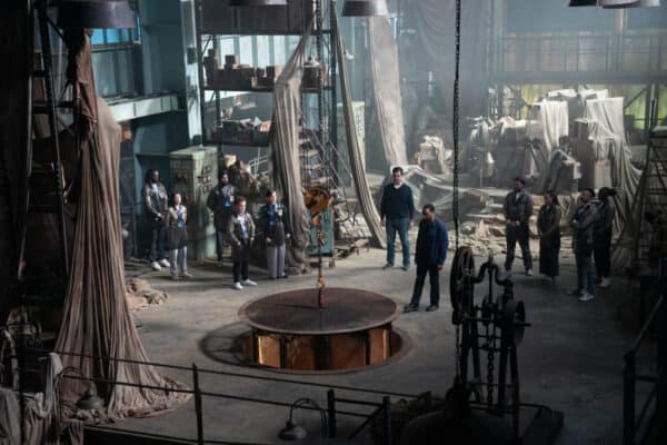 THE MAN WHO FELL TO EARTH Season 1 Episode 5 Photos Moonage Daydream