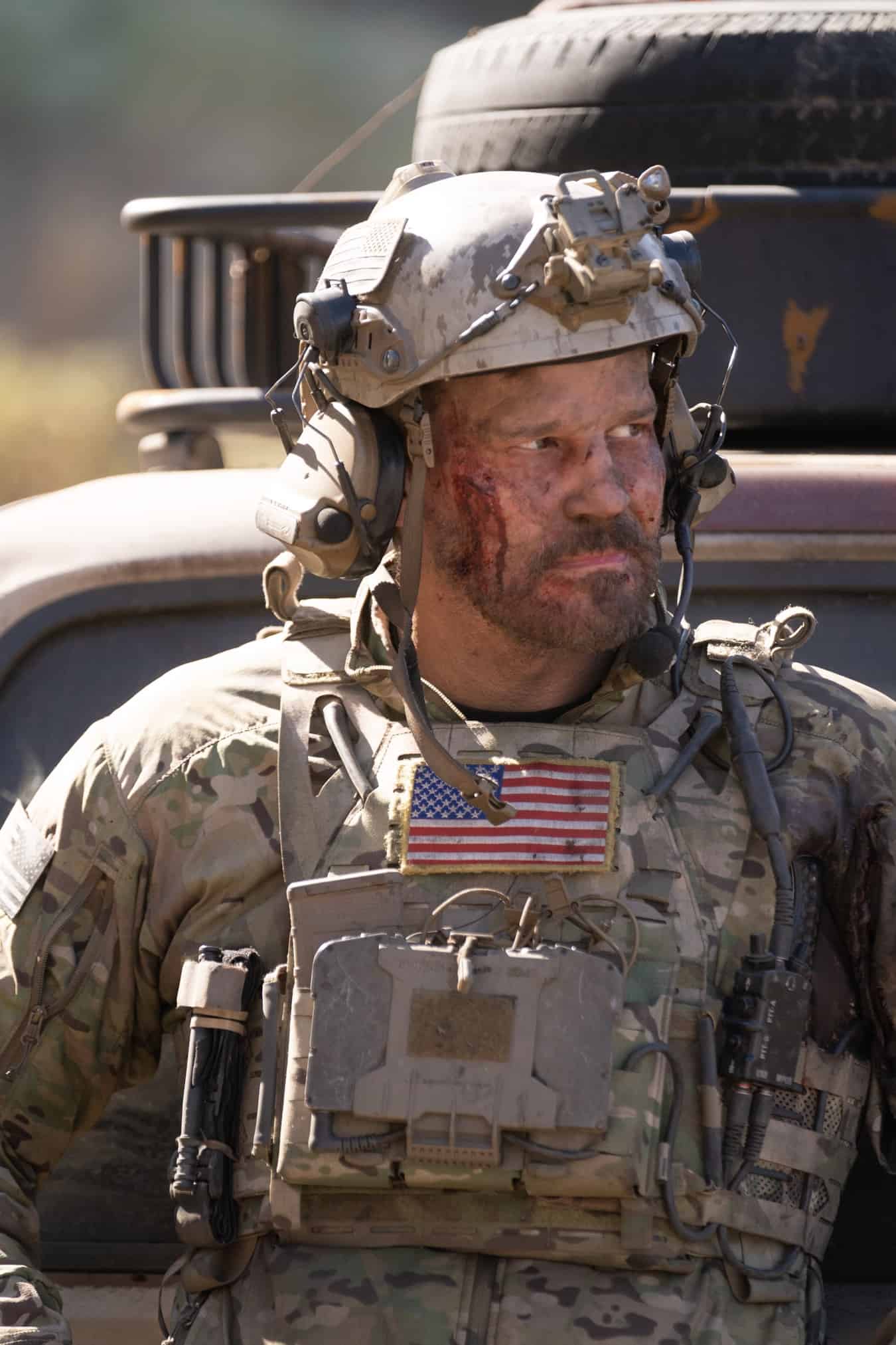 David Boreanaz SEALTEAM 601 MB 0525 00292 RT