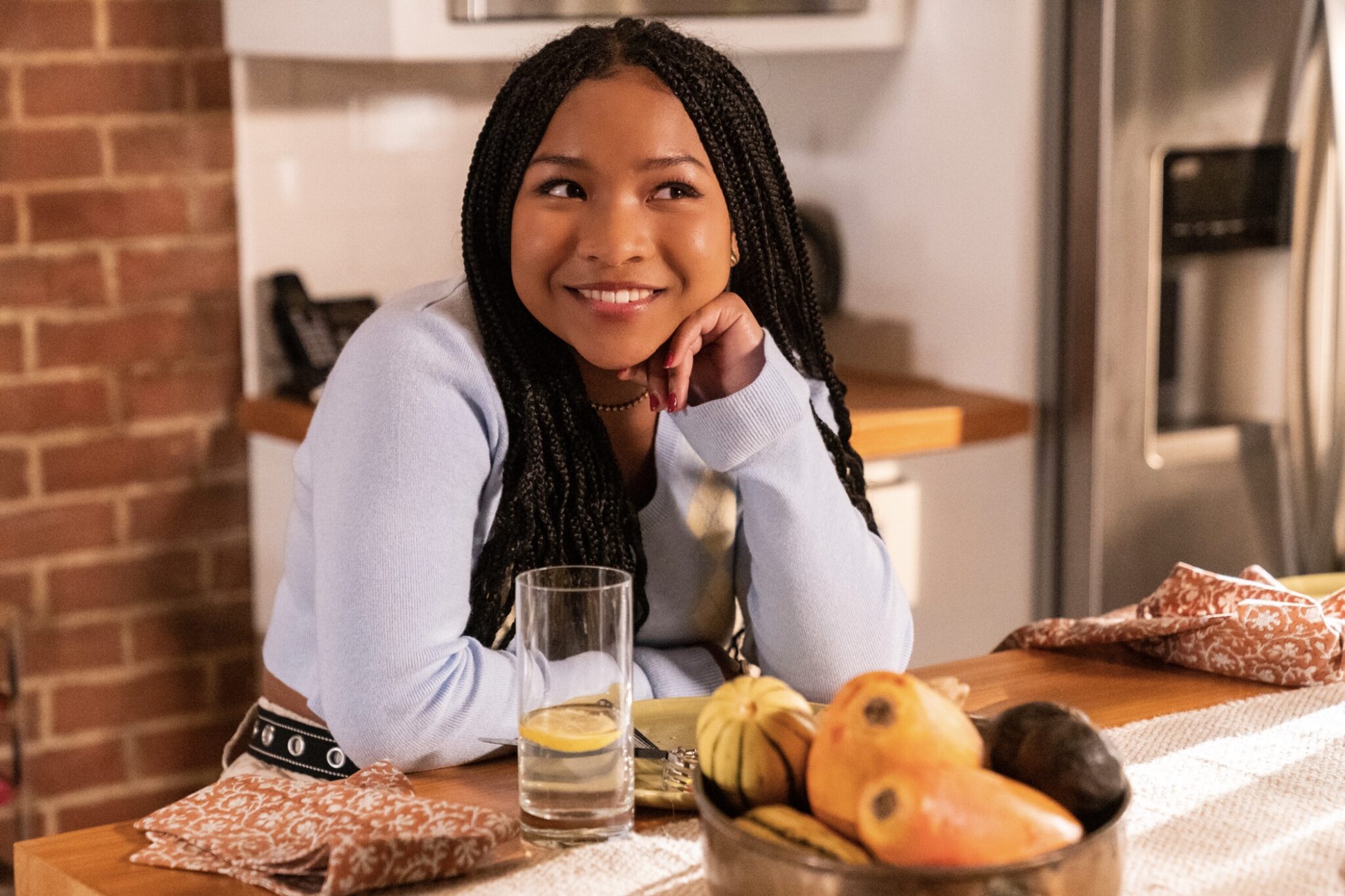 THE EQUALIZER Season 3 Episode 3 Photos Gaslight Seat42F