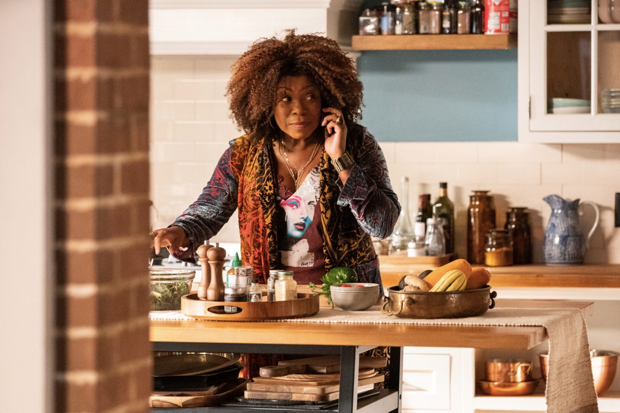 THE EQUALIZER Season 3 Episode 3 Photos Gaslight Seat42F