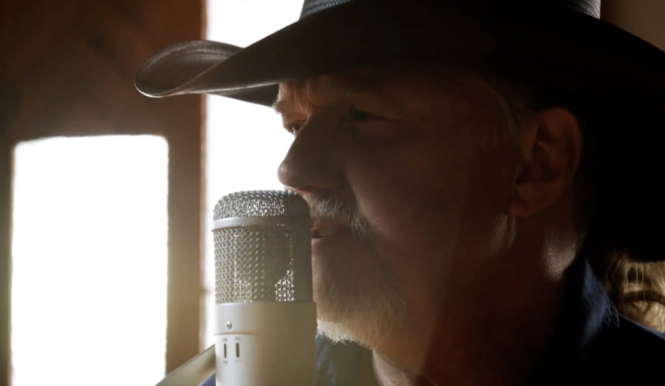 MONARCH Season 1 Episode 6 Photos The Night Of: Trace Adkins in “The Night Of…” episode of MONARCH airing Tuesday, Oct. 18 (9:00-10:00 PM ET/PT) on FOX.. © 2022 FOX MEDIA LLC. CR: FOX.