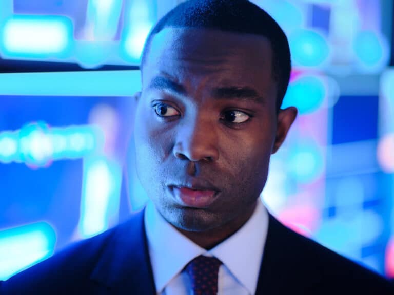 THE CAPTURE Season 2 Promo Photos Seat42F