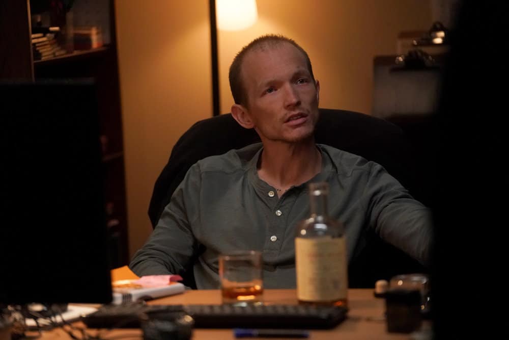 CHICAGO PD Season 10 Episode 9 -- "Proof of Burden" Episode 1009 -- Pictured: Jefferson White as Sean O'Neal -- (Photo by: Lori Allen/NBC)