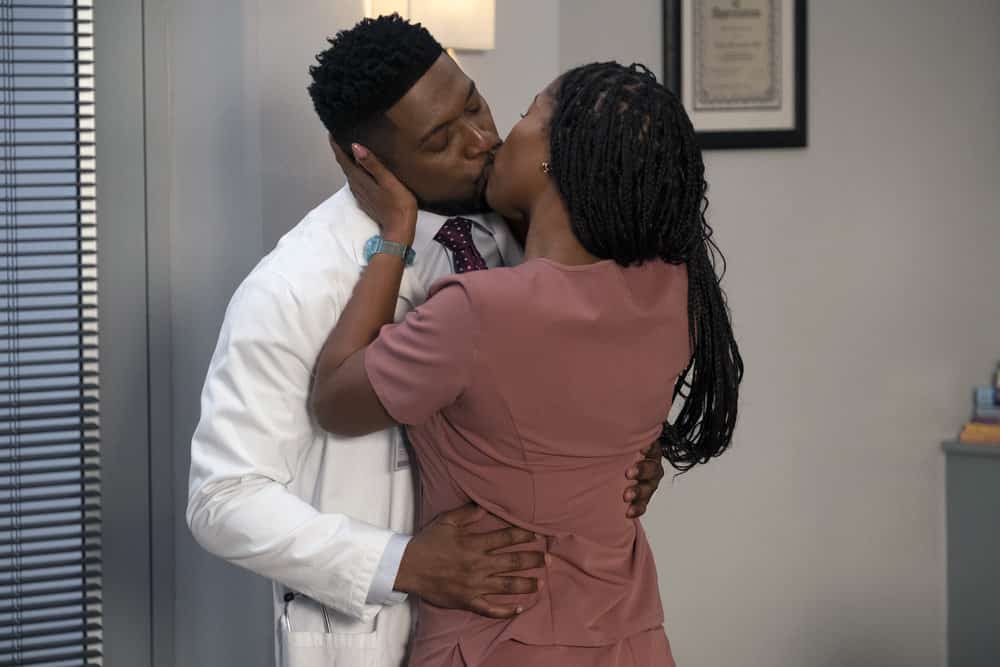 NEW AMSTERDAM Season 5 Episode 11 -- "Falling" Episode 511 -- Pictured: (l-r) Jocko Sims as Dr. Floyd Reynolds, Toya Turner as Gabrielle -- (Photo by: Francisco Roman/NBC)