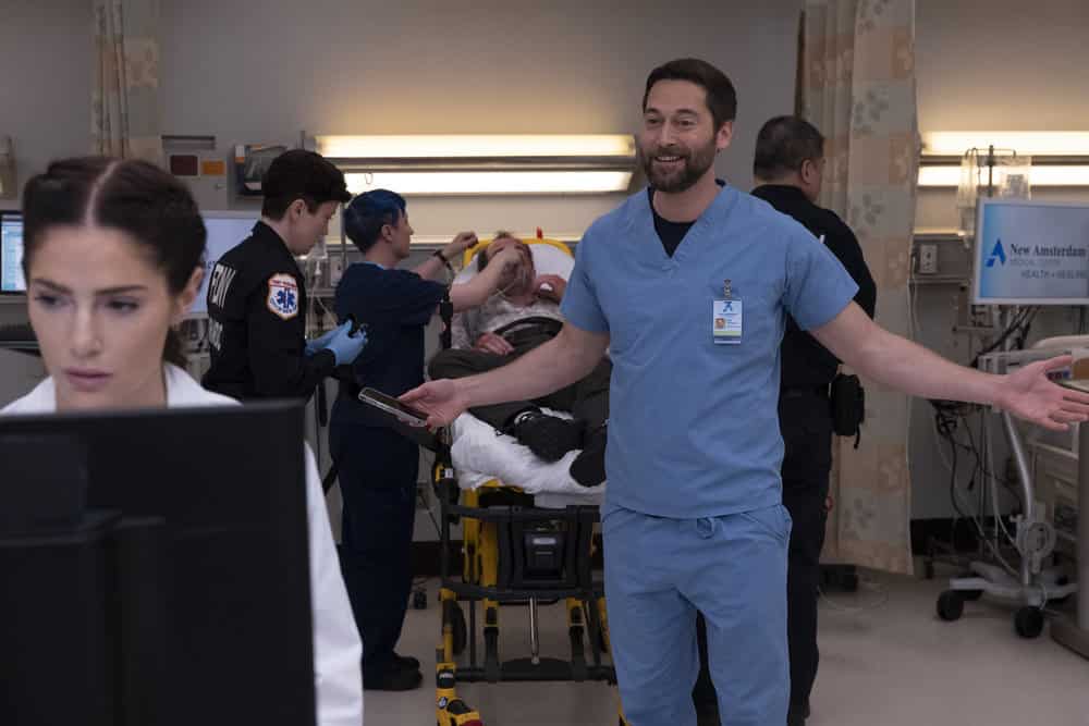 NEW AMSTERDAM Season 5 Episode 11 photo -- "Falling" Episode 511 -- Pictured: (l-r) Janet Montgomery as Dr. Lauren Bloom, Ryan Eggold as Dr. Max Goodwin -- (Photo by: Francisco Roman/NBC)