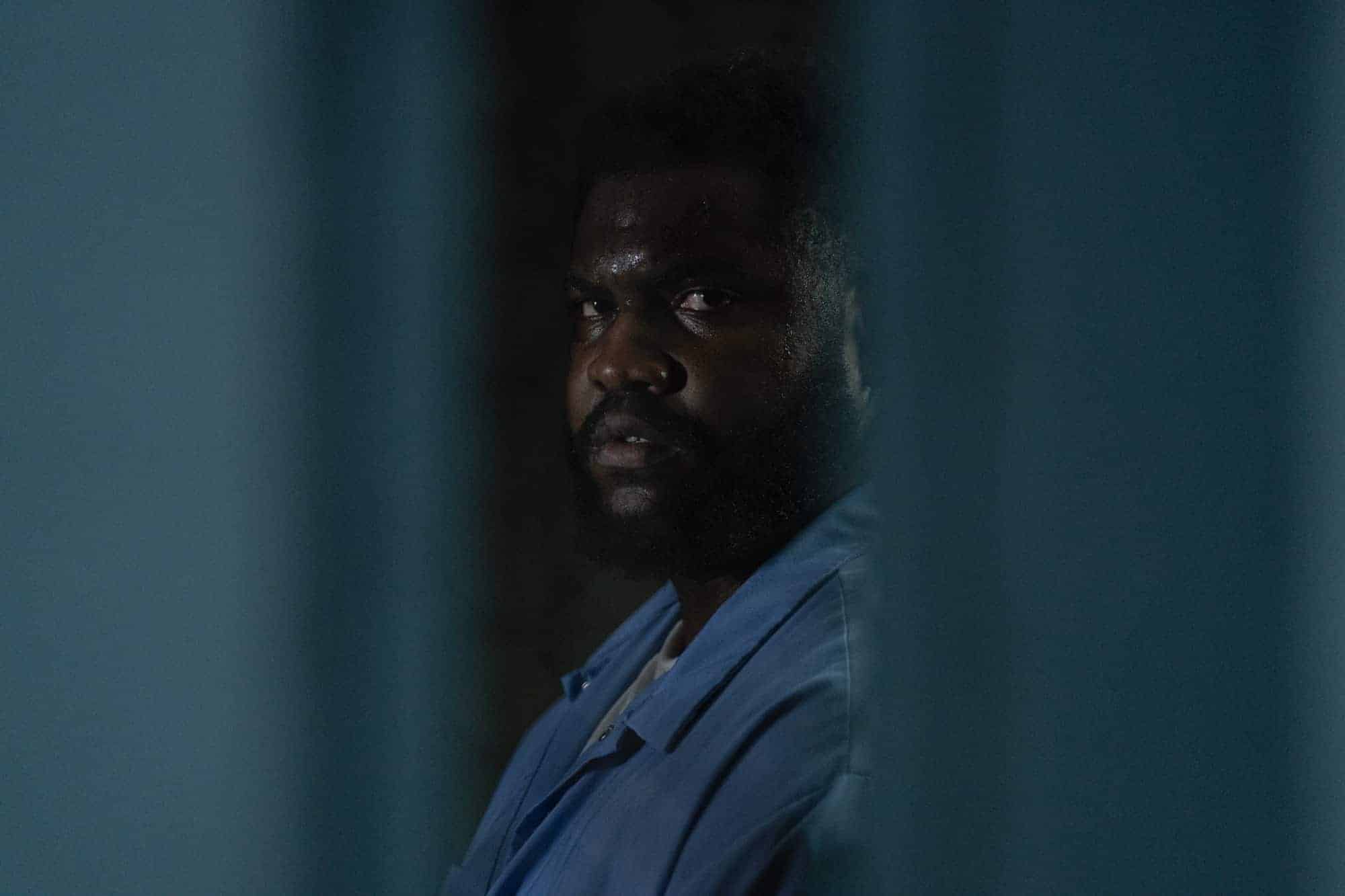 MAYOR OF KINGSTOWN - “Kill Box”-   Tobi Bamtefa as Deverin “Bunny” Washington  in season 2, episode 5 of the Paramount + series MAYOR OF KINGSTOWN. Photo Cr: Dennis P. Mong Jr./Paramount +. © 2022 Viacom International Inc. All Rights Reserved.