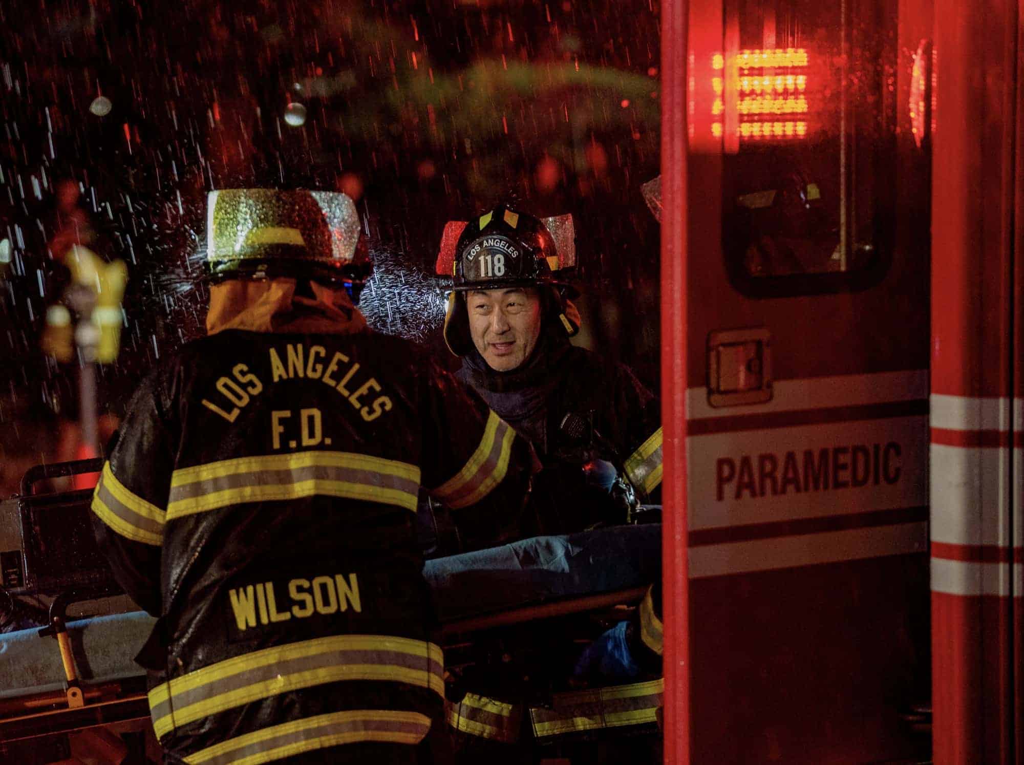 911 Season 6 Episode 10 Cast