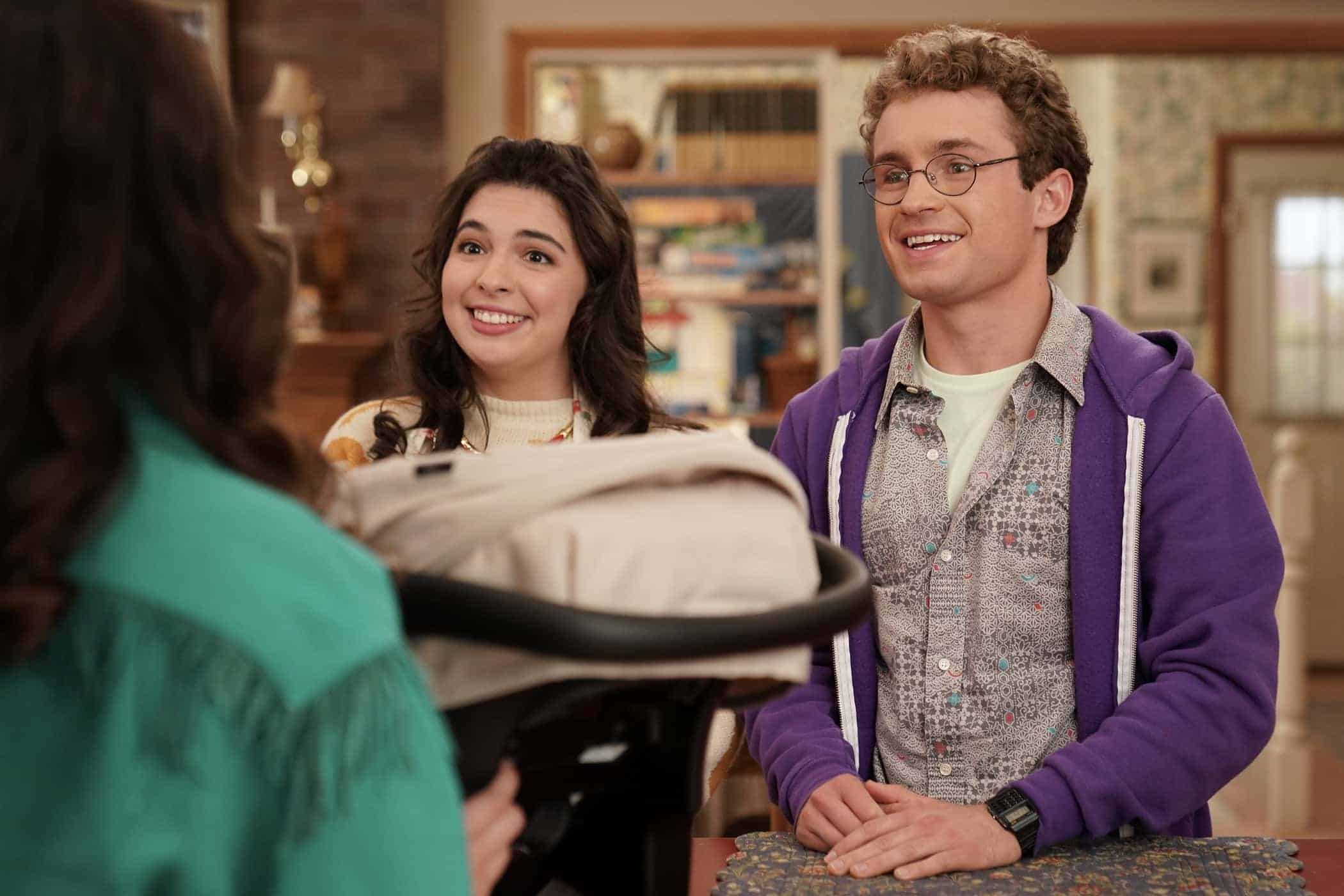 New THE GOLDBERGS Season 10 Episode 16 Photos, Cast