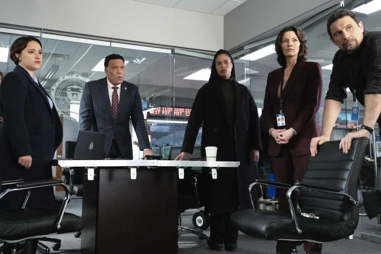FBI Season 5 Episode 17 “Imminent Threat - Part Two” – To aid Scola in his undercover mission to find the terrorists believed to be behind the imminent attack in New York City, Maggie calls in Remy (FBI: MOST WANTED series star Dylan McDermott), whose well-connected informant from a prior case may be key to moving the operation forward, in hour two of the three-episode FBIs global crossover event, on the CBS Original series FBI, Tuesday, April 4 (9:00-10:00 PM, ET/PT) on the CBS Television Network and available to stream live and on demand on Paramount+*. FBI: INTERNATIONAL stars Luke Kleintank, Heida Reed, Carter Redwood, Vinessa Vidotto and FBI: MOST WANTED stars Roxy Sternberg and Keisha Castle-Hughes also guest star in the episode. Pictured (L-R): Keisha Castle-Hughes as Special Agent Hana Gibson, Harry Sutton Jr. as Police Commissioner Johnson, Roxy Sternberg as Special Agent Sheryll Barnes, Alana De La Garza as Special Agent in Charge Isobel Castille, and Jeremy Sisto as Assistant Special Agent in Charge Jubal Valentine. Photo: Bennett Raglin/CBS ©2023 CBS Broadcasting, Inc. All Rights Reserved.