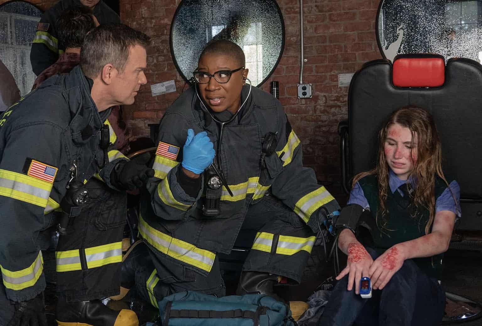 New 911 Season 6 Episode 13 Photos Cast Plot Spoilers new-911-season-6-episode-13-photos-cast-plot-spoilers