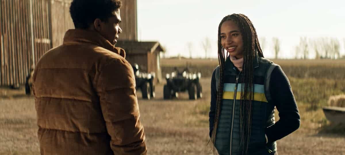 Superman & Lois -- “Head On” -- Image Number: SML305fg_0005r -- Pictured: Taylor Buck as Natalie Irons -- Photo: The CW -- © 2023 The CW Network, LLC. All Rights Reserved.