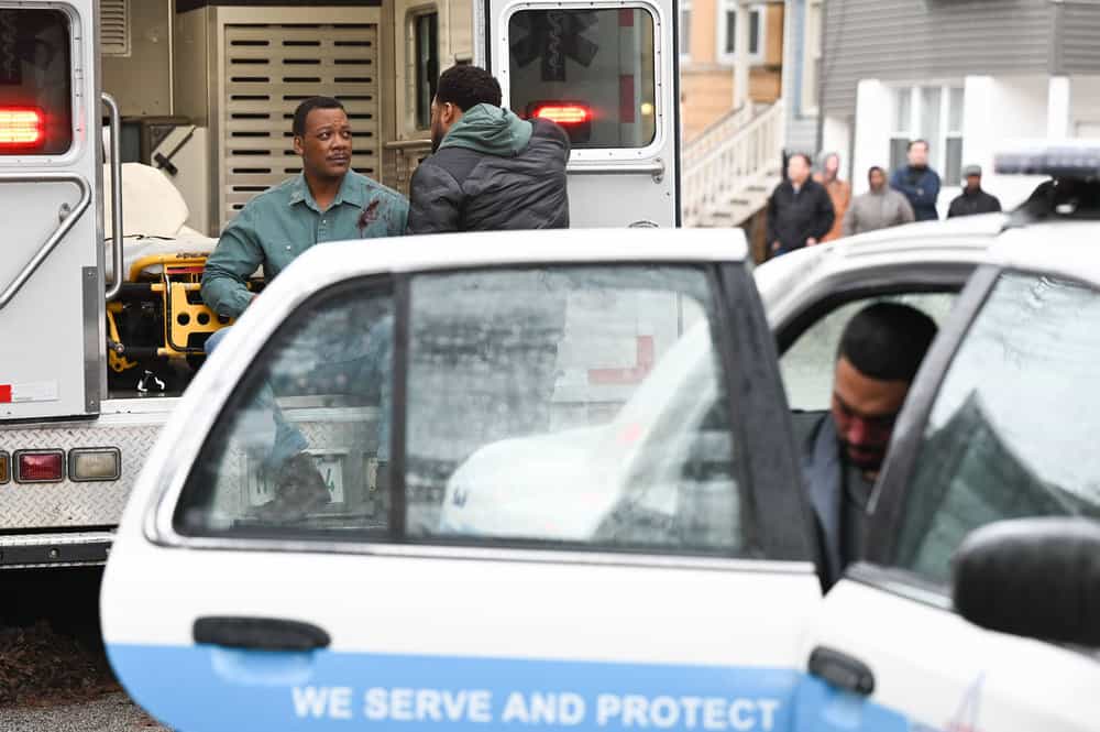 CHICAGO P.D. -- "The Bleed Valve" Episode 1019 -- Pictured: (l-r) Erik LaRay Harvey as Lew Atwater, LaRoyce Hawkins as Kevin Atwater -- (Photo by: Lori Allen/NBC)