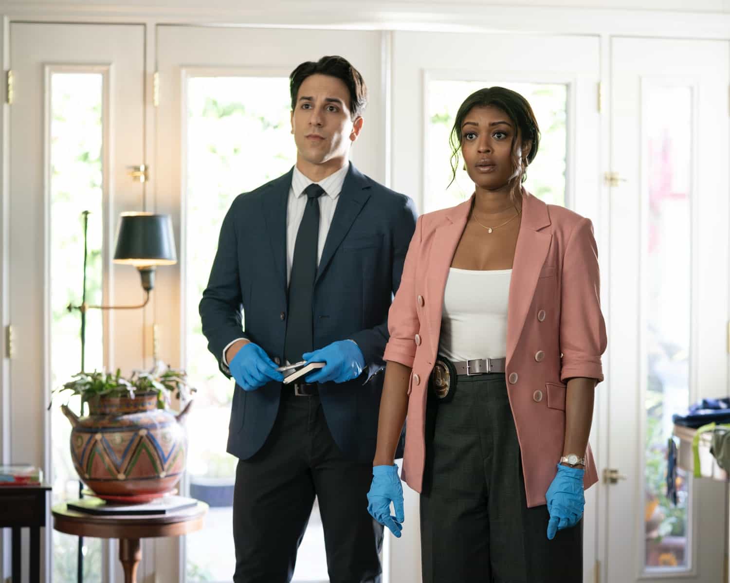 HIGH POTENTIAL Season 2 Episode 1 Photos - “Pawns” - While working tirelessly to shield her family from the Game Maker’s threats, another crime drags Morgan back into his game and the LAPD must decide whether to trust her instincts before the next move turns fatal. TUESDAY, SEPT. 16 (10:00-11:00 p.m. EDT) on ABC. (Disney/Jessica Perez) 
DENIZ AKDENIZ, JAVICIA LESLIE