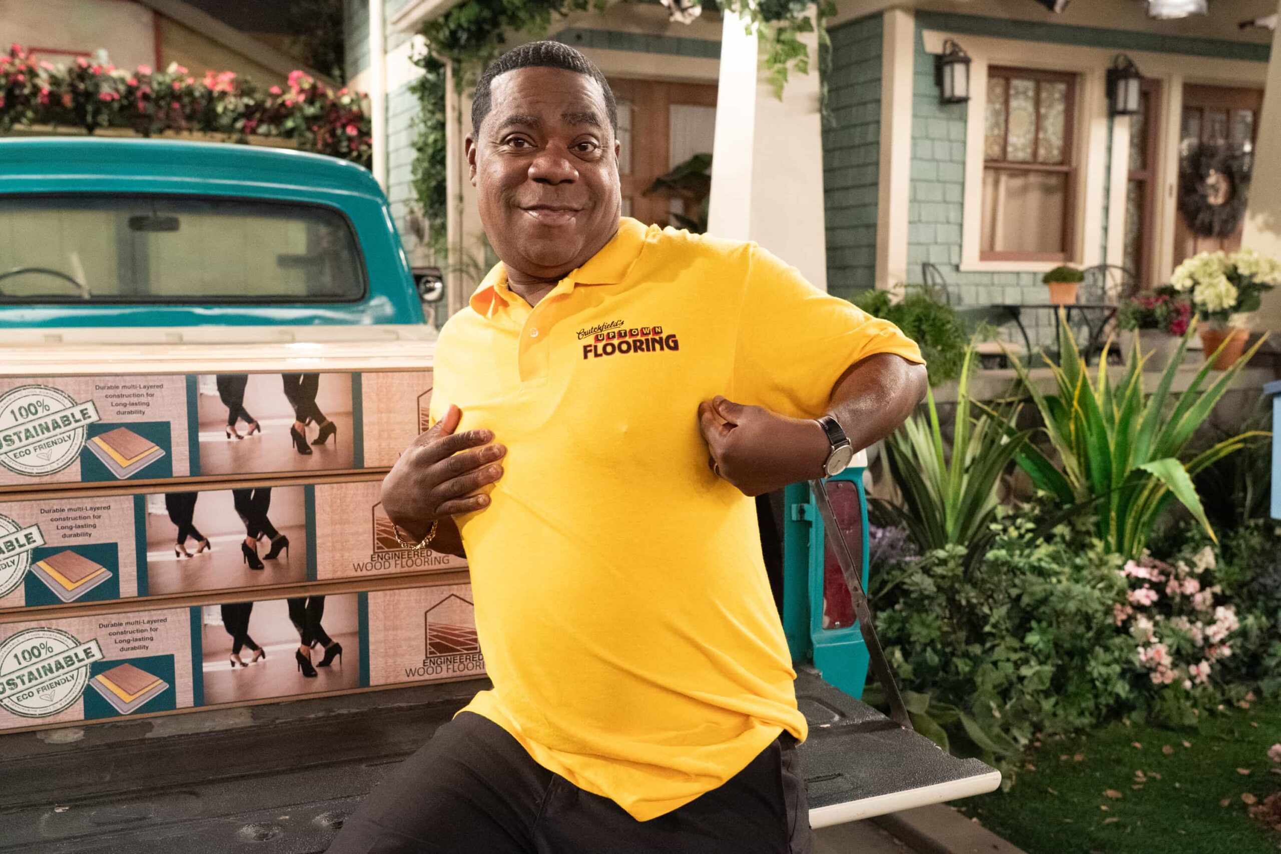 The Neighborhood Season 8 Episode 4 “Welcome to Family Value” – Malcolm’s home renovation takes an unexpected turn when Calvin’s cousin Crutch shows up uninvited to fix his floors. Meanwhile, Dave’s attempts to help around the house and support Grover’s booming T-shirt business lead to more stress than he bargained for, on THE NEIGHBORHOOD, Monday, Nov. 3 (8:00-8:30 PM, ET/PT) on the CBS Television Network, and streaming on Paramount+ (live and on-demand for Paramount+ subscribers, or on-demand for Paramount+ Essential subscribers the day after the episode airs)*. Pictured: Tracy Morgan. Photo: Monty Brinton/CBS ©2025 CBS Broadcasting, Inc. All Rights Reserved.