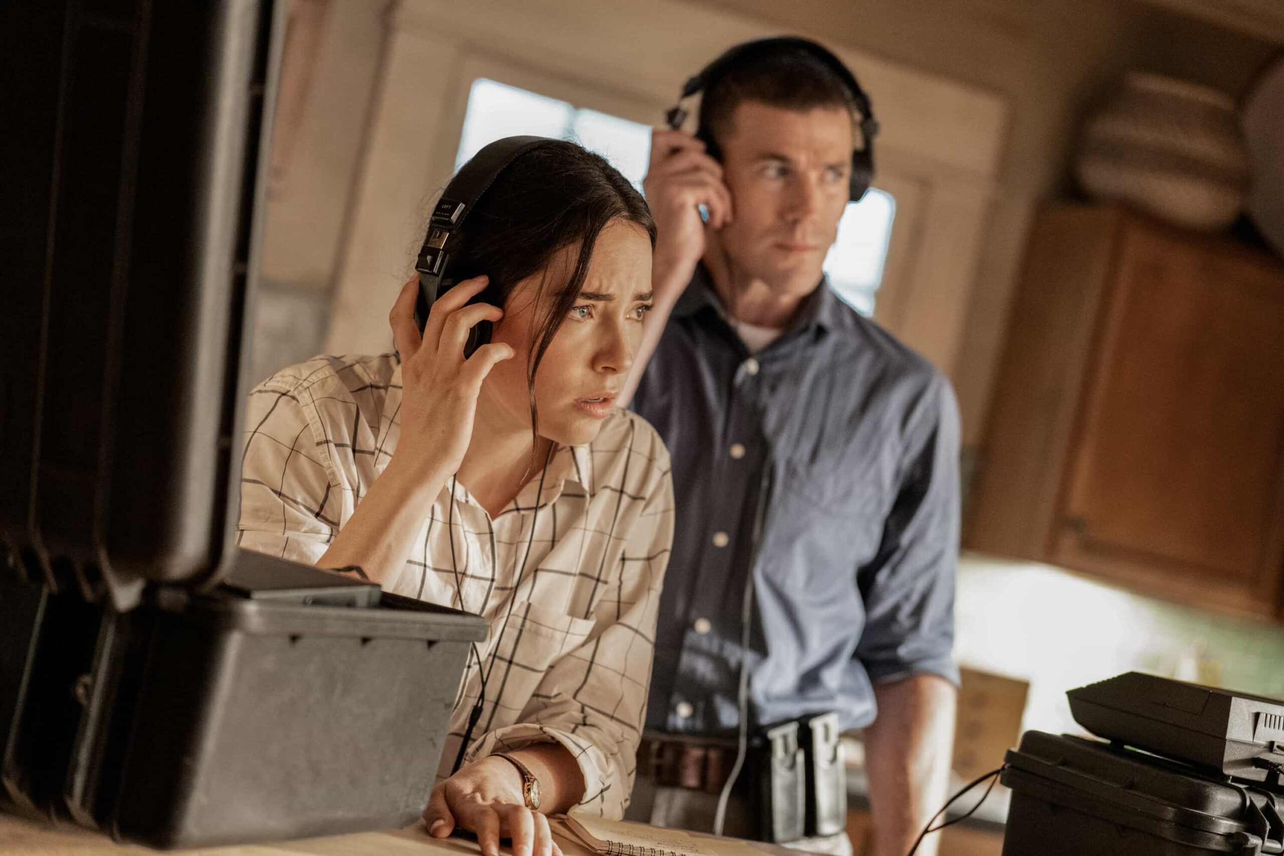 NCIS: Origins Season 2 Episode 4 “No Man Left Behind” – Tensions rise when Franks’ estranged older brother, Mason (guest star Philip Winchester), blows into town, desperate for help after hitting rock bottom. Also, the team investigates the robbery of a Navy bank while Lala, still struggling after her accident, makes a decision about her future, on NCIS: ORIGINS, Tuesday, Nov. 4 (9:00-10:00 PM, ET/PT) on the CBS Television Network, and streaming on Paramount+ (live and on demand for Paramount+ Premium plan subscribers, or on demand for Paramount+ Essential subscribers the day after the episode airs)*.  Pictured (L-R): Mariel Molino as Cecilia “Lala” Dominguez and Austin Stowell as Leroy Jethro Gibbs.  Photo: Erik Voake/CBS ©2025 CBS Broadcasting, Inc. All Rights Reserved.