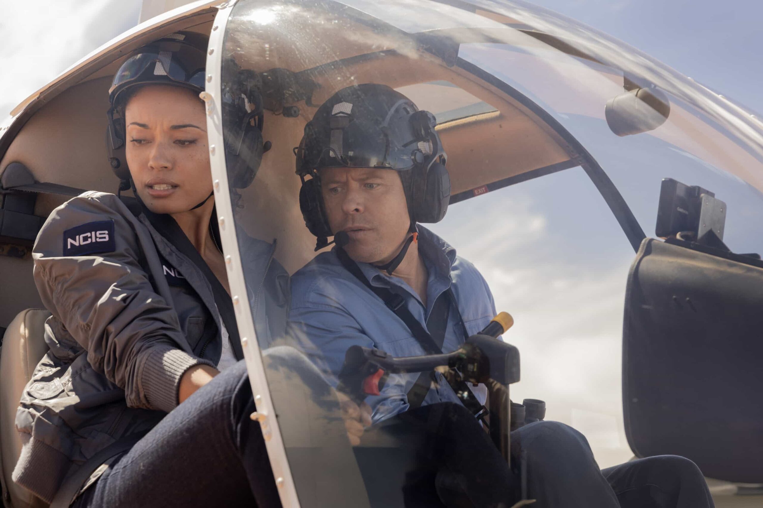 “The Truth Is Outback” – When a U.S. Navy pilot goes missing at a UFO hotspot in the Outback after being chased by blinding lights, the team must discover if the truth is really “out there,” on NCIS: SYDNEY, Tuesday, Nov. 4 (10:00-11:00 PM, ET/PT) on the CBS Television Network, and streaming on Paramount+ (live and on demand for Paramount+ Premium plan subscribers, or on demand for Paramount+ Essential subscribers the day after the episode airs)*. Olivia Swann as NCIS Special Agent Captain Michelle Mackey and Todd Lasance as AFP Liaison Officer Sergeant Jim \'JD\' Dempsey in NCIS: Sydney episode 4, season 3 streaming on Paramount+, 2025. Photo Credit: Daniel Asher Smith/Paramount+ © TM & © 2025 CBS Studios Inc. NCIS: Sydney and related marks and logos are trademarks of CBS Studios Inc. All Rights Reserved.