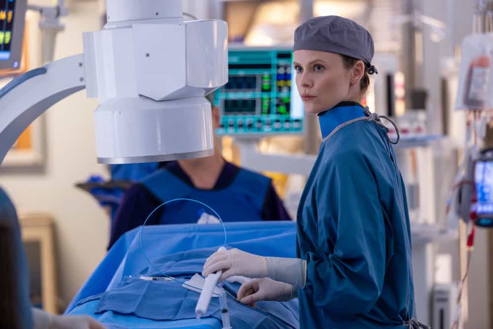 Chicago Med Season 11 Episode 6 “The Story of Us” – Family Drama and Medical Crises Unfold 8 CHICAGO MED -- "The Story of Us" Episode 1106 -- Pictured: Sarah Ramos as Dr. Caitlin Lenox -- (Photo by: George Burns Jr/NBC)