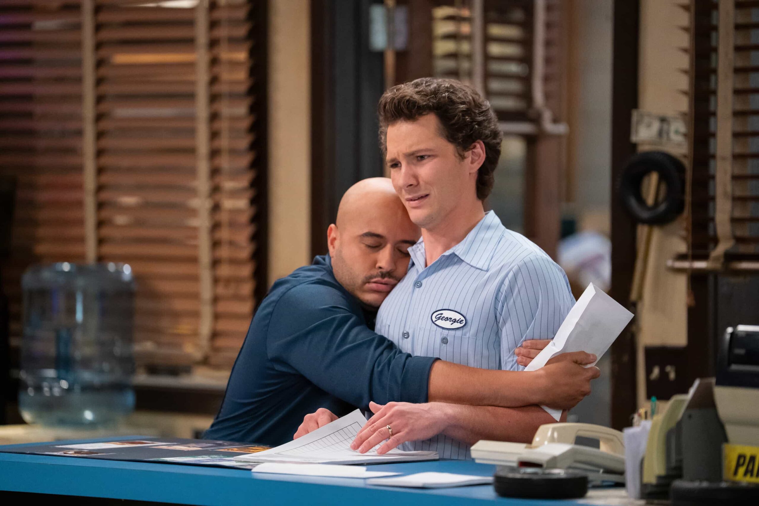 Georgie & Mandy’s First Marriage Season 2 Episode 4 “Dirty Hands and a Barbed-Wire Fence” – Georgie and Ruben are forced to get their hands dirty when Fred Fagenbacher (Matthew Letscher) tries to run them out of business. Meanwhile, Mandy grows suspicious of Georgie’s lies, on GEORGIE & MANDY’S FIRST MARRIAGE, Thursday, Nov. 6 (8:00-8:31 PM, ET/PT) on the CBS Television Network, and streaming on Paramount+ (live and on-demand for Paramount+ Premium plan subscribers, or on-demand for Paramount+ Essential subscribers the day after the episode airs)*.  Pictured (l-R): Jesse Prez as Ruben and Montana Jordan as Georgie    Photo: Troy Harvey/CBS ©2025 CBS Broadcasting, Inc. All Rights Reserved.